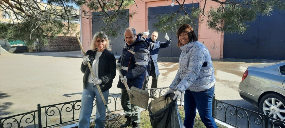  Субботник в Красноярском ЦСМ — дело общее!