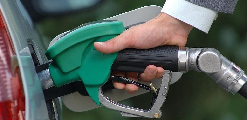 Полный бак! А полный ли?